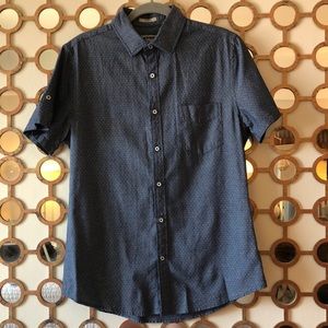 Express fitted short sleeve button down